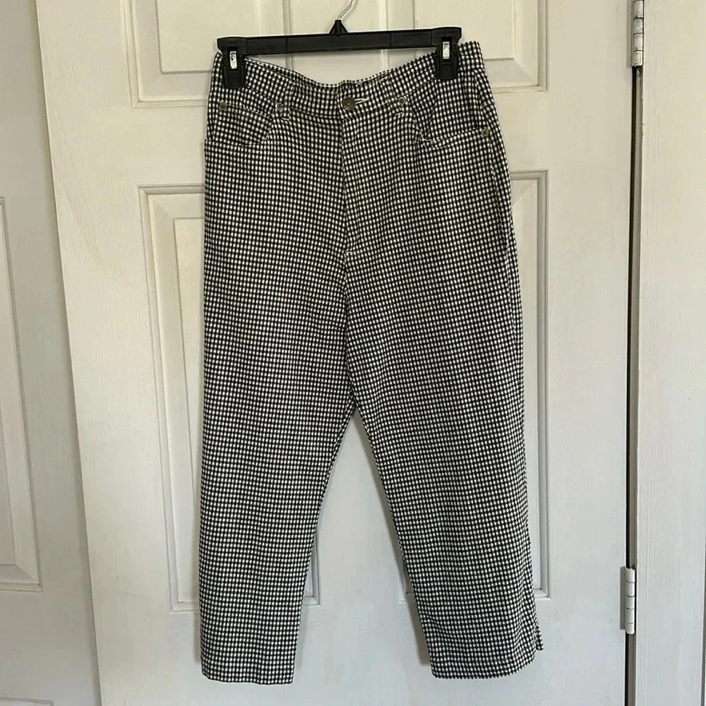 Premier International Black and White Checkered Capri Size 10